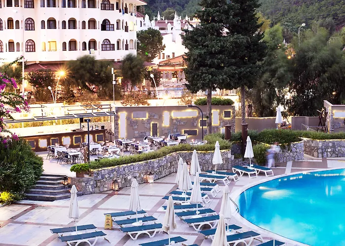 Marti La Perla - Adult Only+16 Üdülőközpont Marmaris