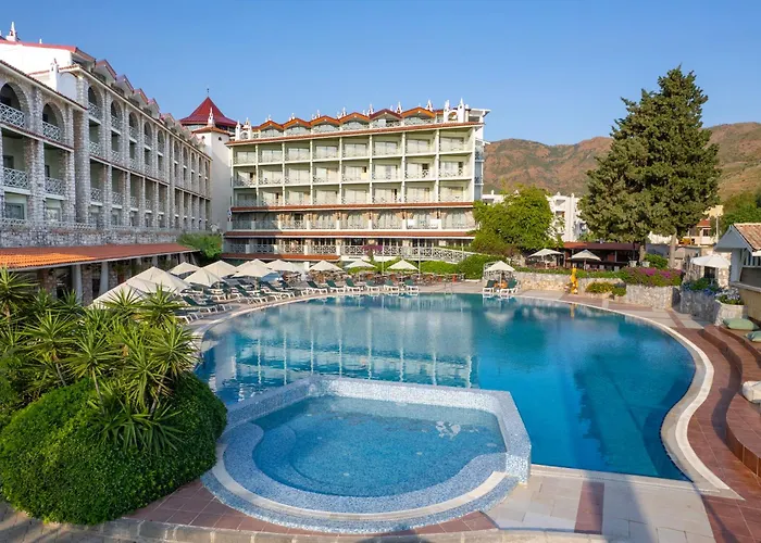 Marti La Perla - Adult Only+16 Üdülőközpont 4*