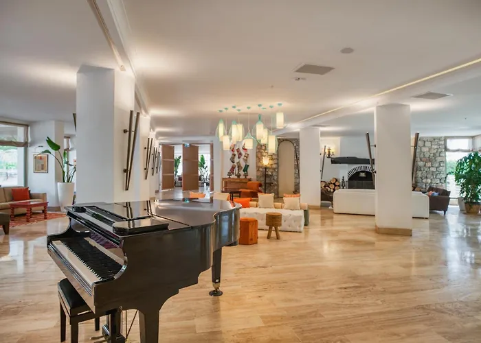 Marti La Perla - Adult Only+16 Üdülőközpont 4*