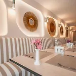 Marti La Perla - Adult Only+16