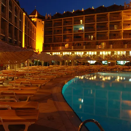 Marti La Perla - Adult Only+16 Resort