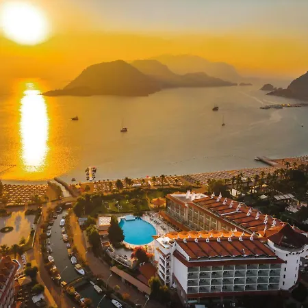 Marti La Perla - Adult Only+16 Resort